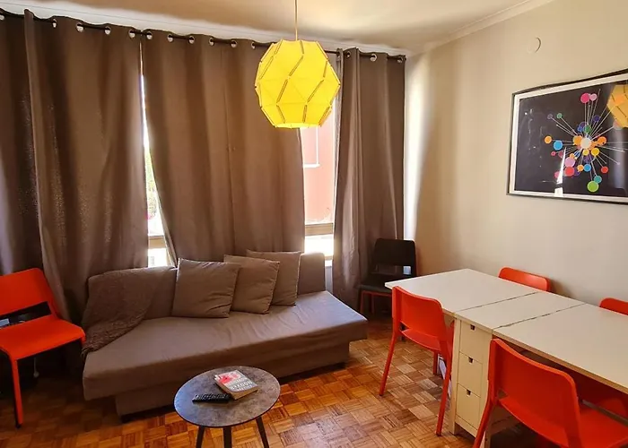 Molecular Apartment